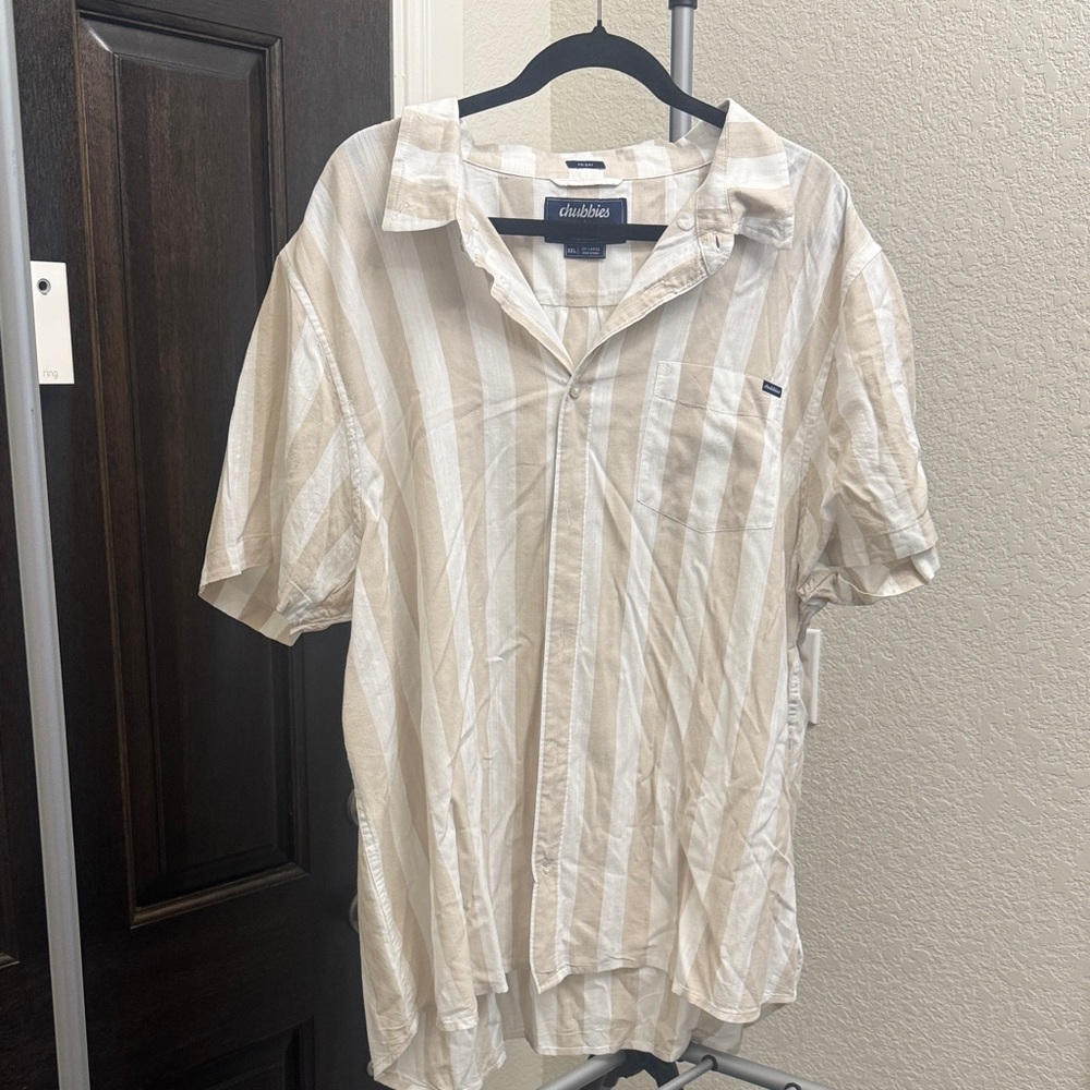 Chubbies Resort Weave Friday Cream and White Striped Shirt